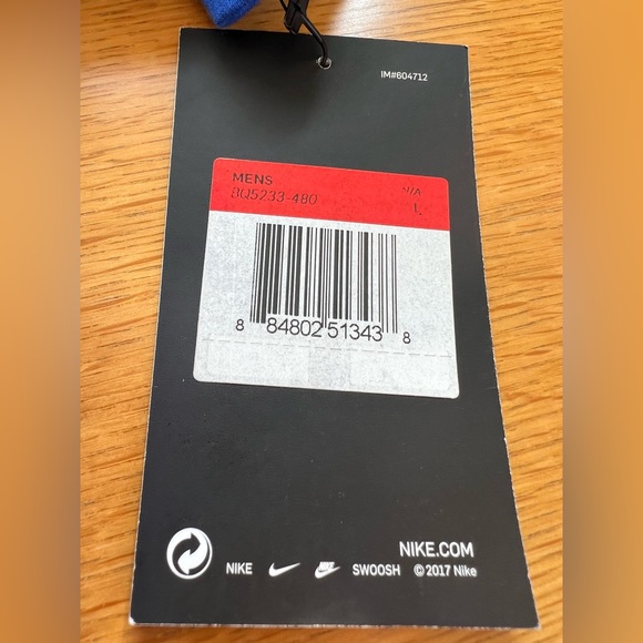 🍁 Nike NY Knicks Tee Shirt NWT.  Men’s Size-L 100% Cotton - Picture 9 of 10